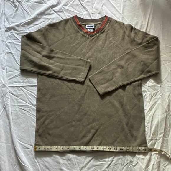 Light Green Vintage V-Neck Pullover Sweater - Picture 6 of 10